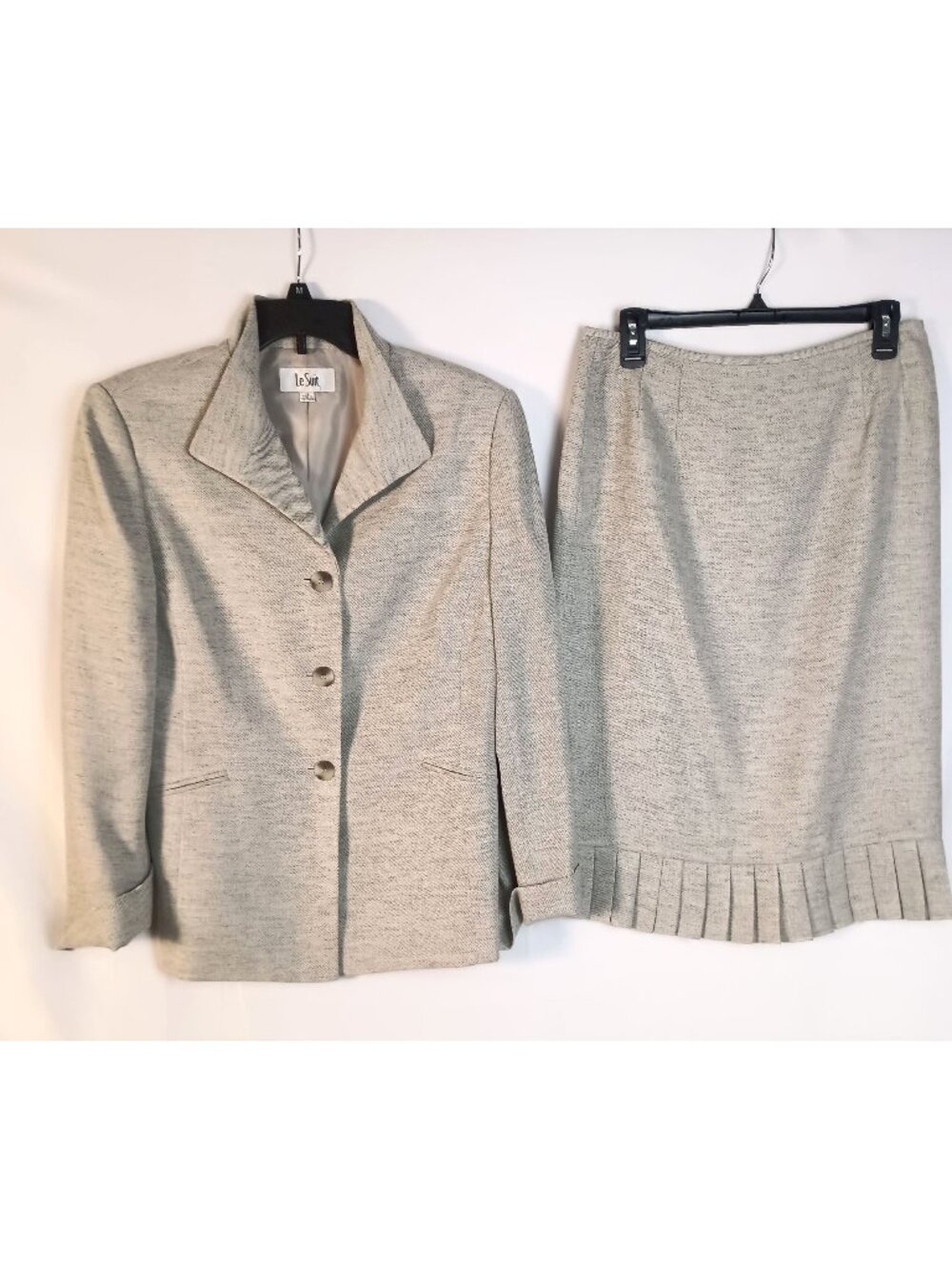 Le Suit Light Gray Tweed Women's Skirt Suit